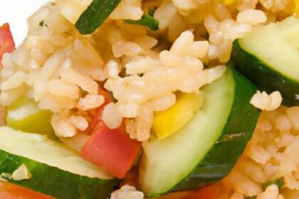 Fresh and Flavorful: Bulgur Wheat with Tomato Cucumber Salad