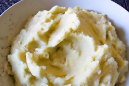 Fluffy Vegan Mashed Potatoes: Creamy Comfort Without Dairy